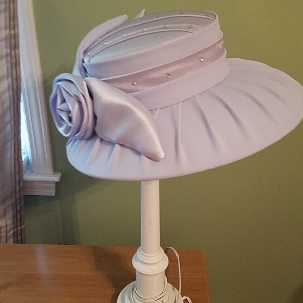 Church hat - Picture 3 of 4